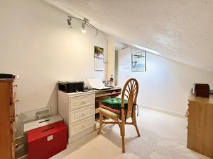 Photo 16- click for photo gallery